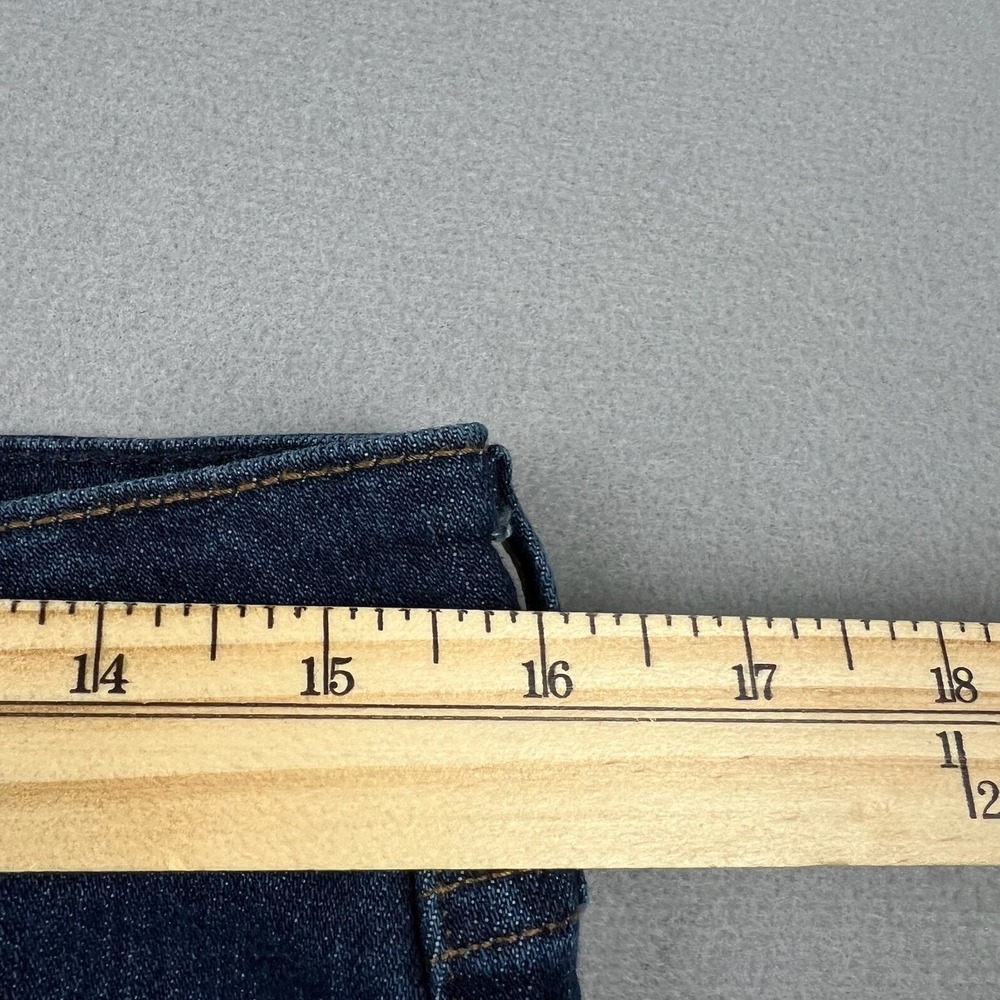 Levi Strauss Signature Women 10 Dark Blue Mid Rise Bootcut Jeans Stretch Denim - Picture 8 of 10